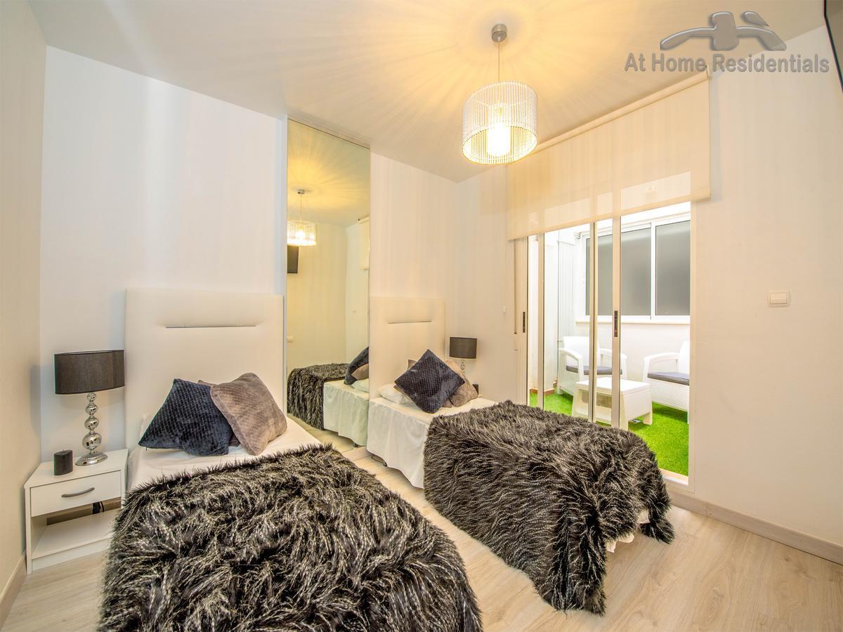 At Home Residentials Торевиеха Екстериор снимка